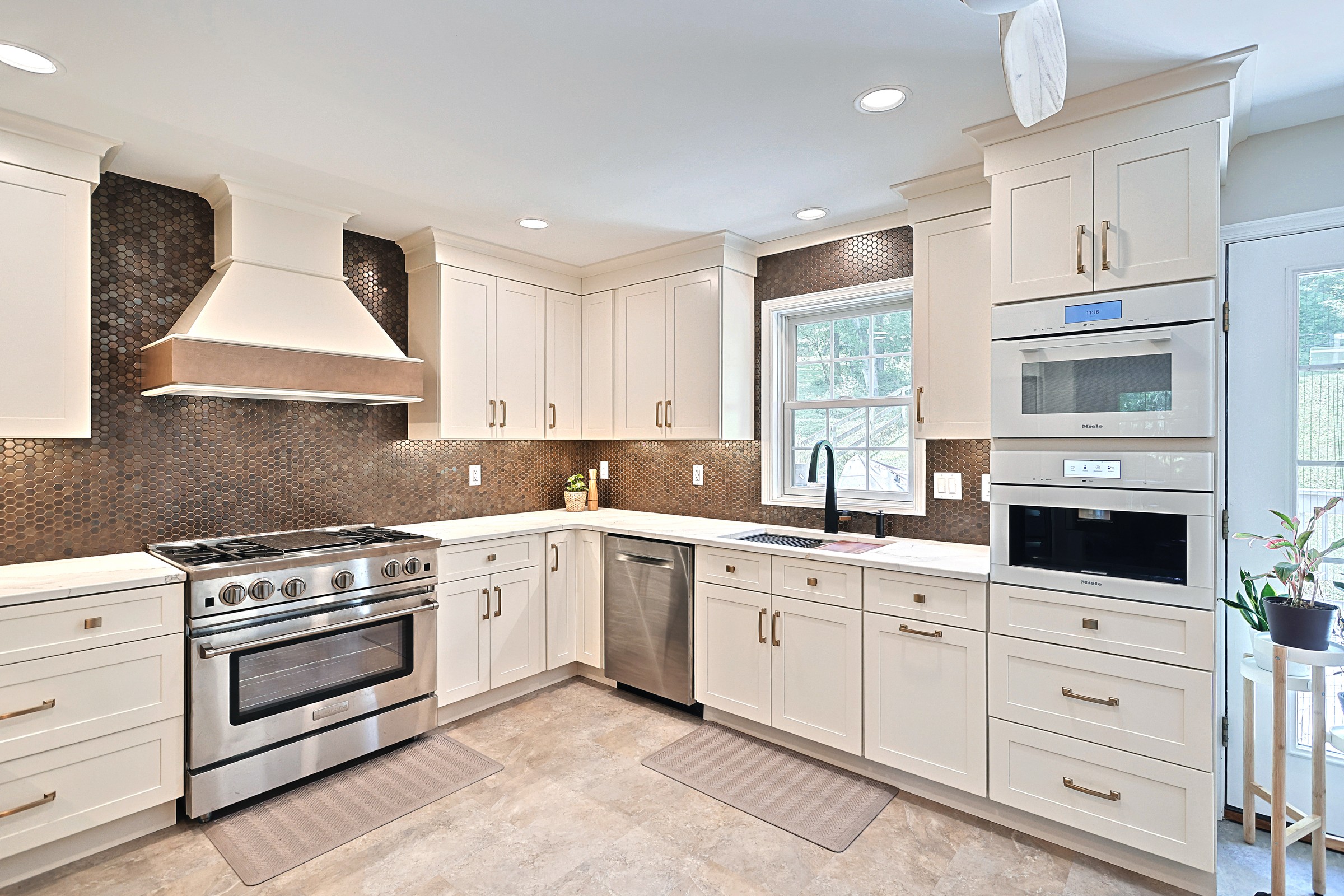 Modernized Kitchen Make Over in Felton, PA